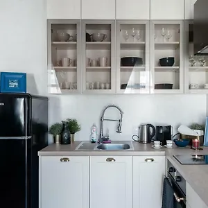  Apartment Romantic Designer