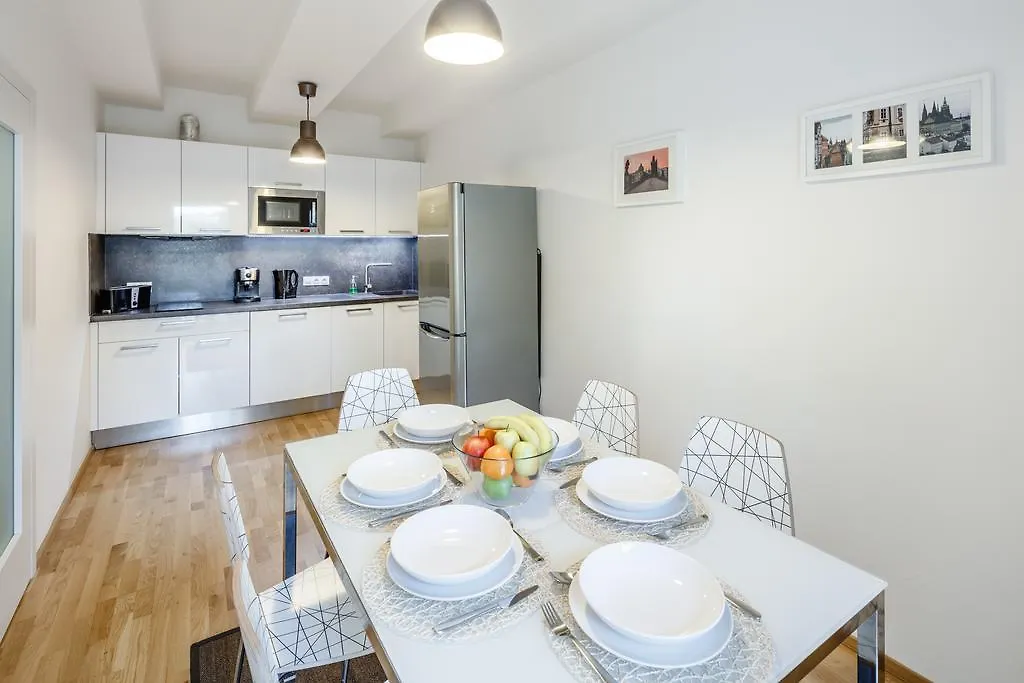 Residence Vinohrad Prag Apartment